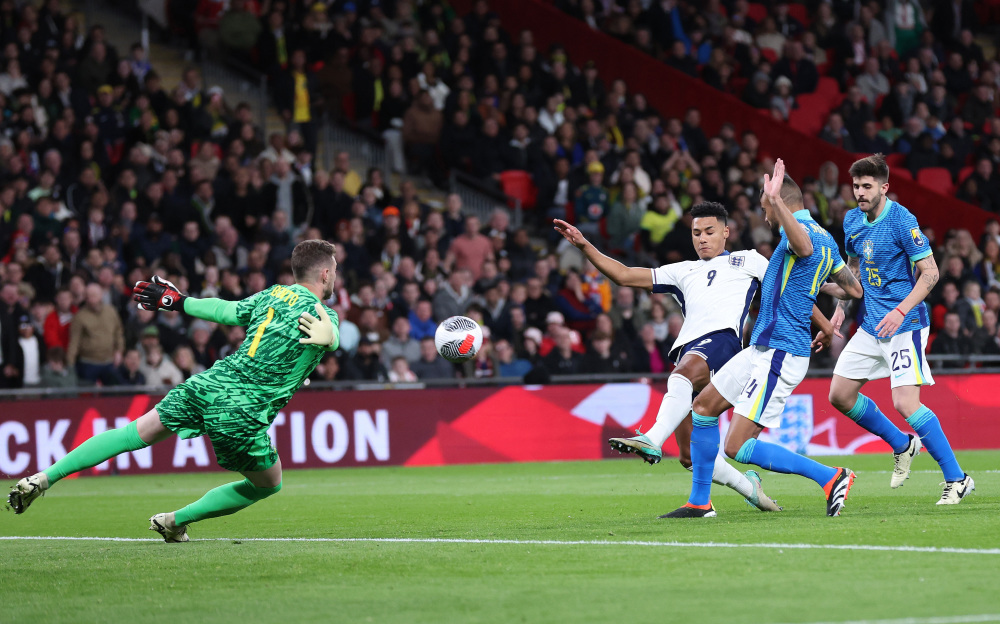 这份早报更 这份早报更